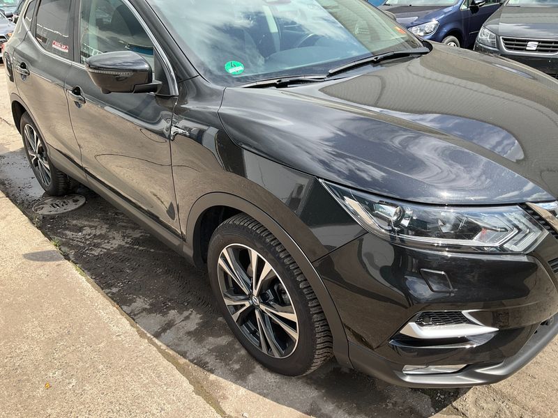 Nissan Qashqai 1.3 DIG-T N-Connecta 2019 – снимка 12