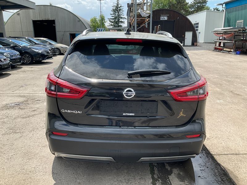 Nissan Qashqai 1.3 DIG-T N-Connecta 2019 – снимка 7