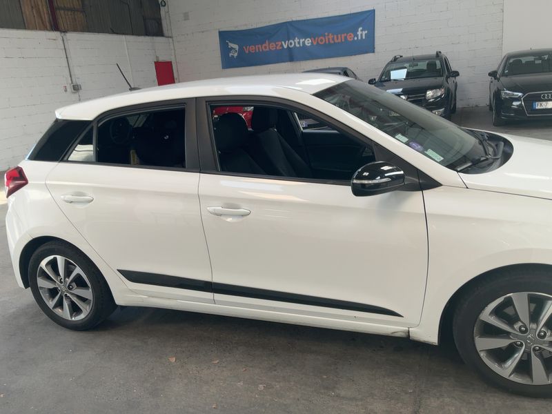 Hyundai i20 1.0 TDGI Essence 2018 – снимка 10