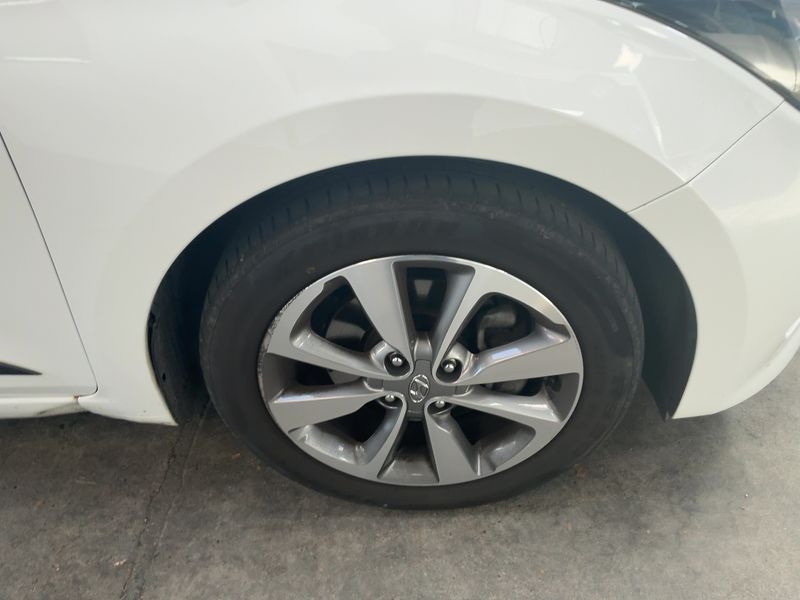 Hyundai i20 1.0 TDGI Essence 2018 – снимка 11