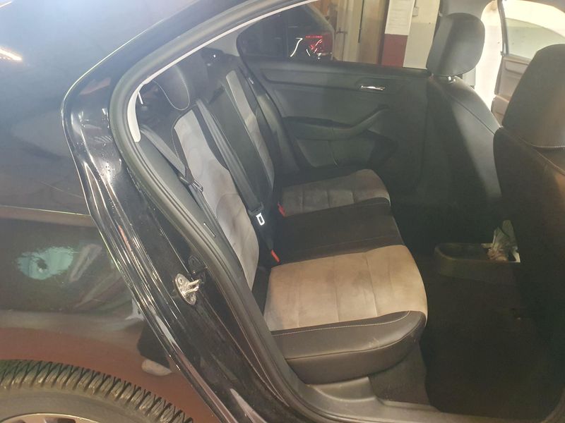 Seat Toldeo 1.2 TSI Style 2014 – снимка 19