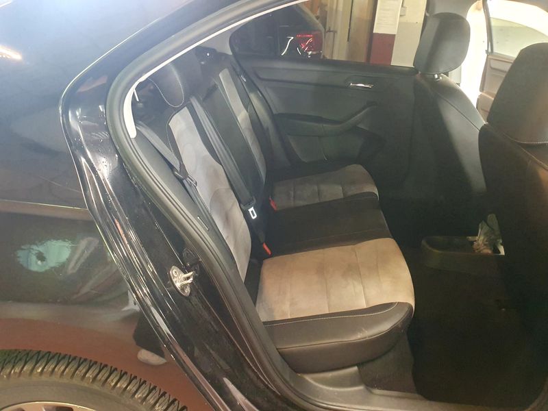 Seat Toldeo 1.2 TSI Style 2014 – снимка 37