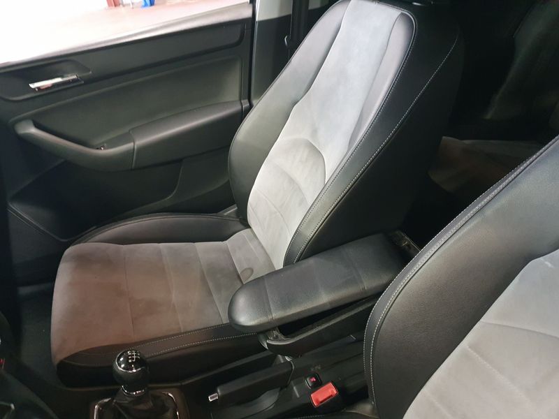 Seat Toldeo 1.2 TSI Style 2014 – снимка 41