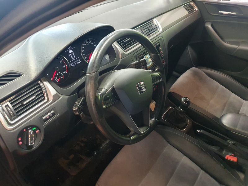 Seat Toldeo 1.2 TSI Style 2014 – снимка 39