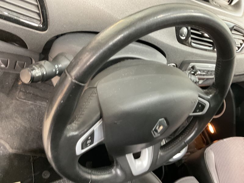 Renault Scenic 1.5 dCi Dynamique 2013 – снимка 29