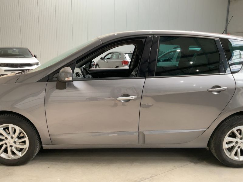 Renault Scenic 1.5 dCi Dynamique 2013 – снимка 4