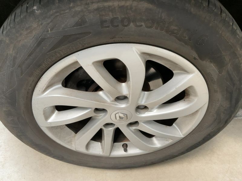 Renault Scenic 1.5 dCi Dynamique 2013 – снимка 9