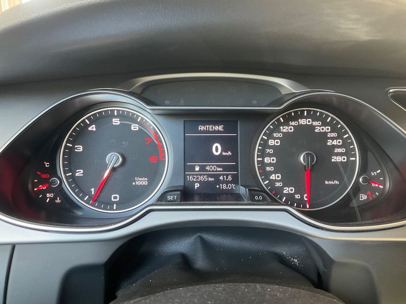 Audi A4 1.8 TFSI Ambiente 2012 – снимка 19