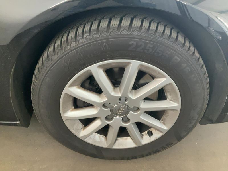 Audi A4 1.8 TFSI Ambiente 2012 – снимка 11