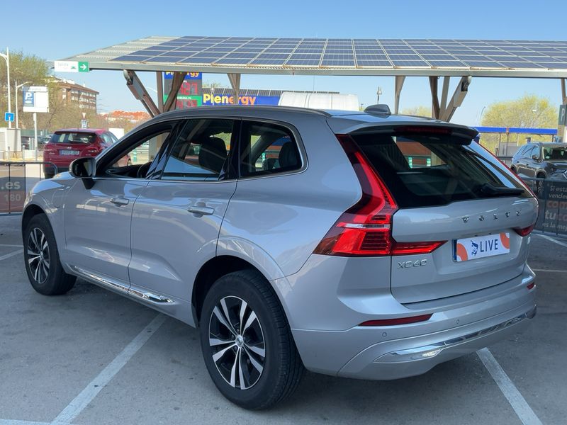 Volvo XC60 2.0 T6 Recharge Plug-in Hybrid Core AWD 2022 – снимка 6