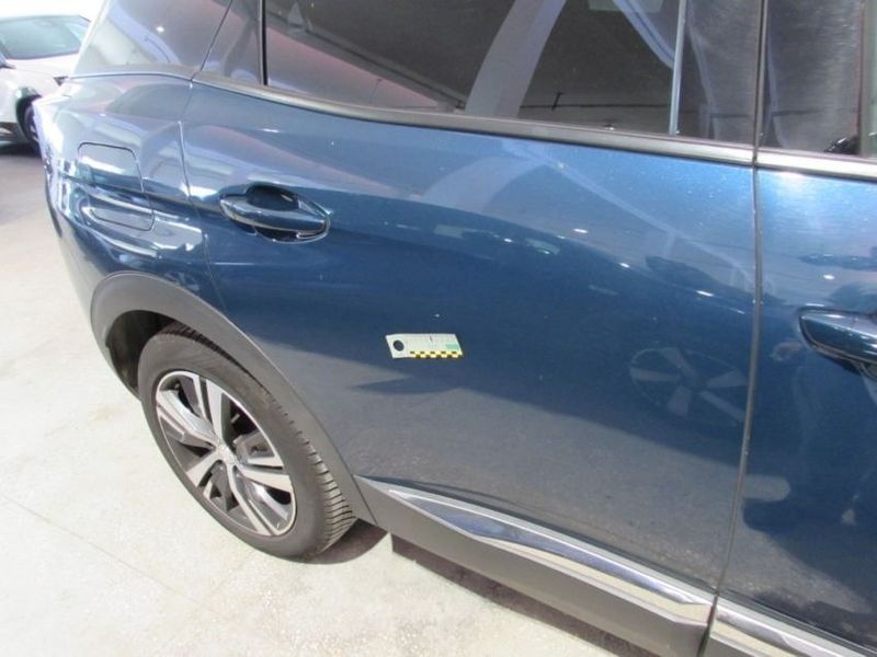 Peugeot 3008 1.6 Hybrid Allure Pack 2023 – снимка 19