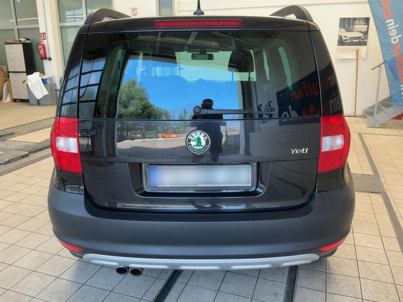 Skoda Yeti 2.0 TDI Ambition 4x4 2012 – снимка 7