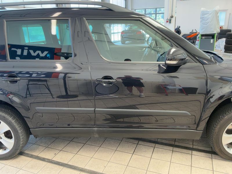 Skoda Yeti 2.0 TDI Ambition 4x4 2012 – снимка 10