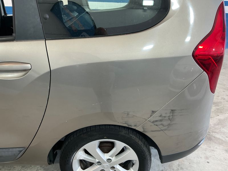 Dacia Lodgy 1.5 dCi Diesel Laureate 2012 – снимка на щета