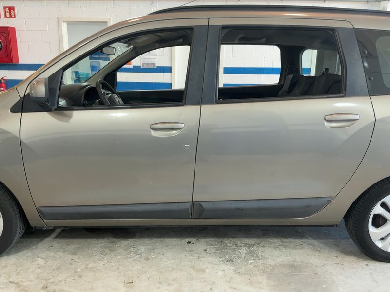 Dacia Lodgy 1.5 dCi Diesel Laureate 2012 – снимка на щета