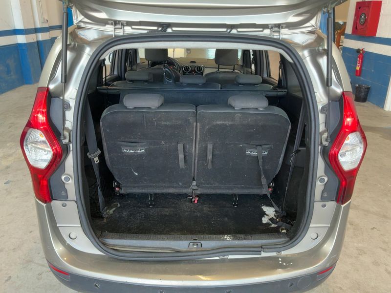 Dacia Lodgy 1.5 dCi Diesel Laureate 2012 – снимка 10