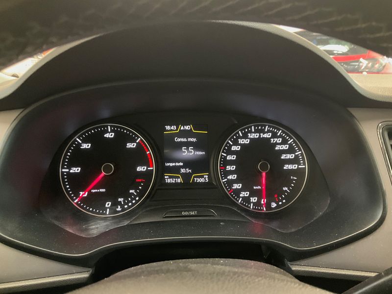 Seat Leon 1.6 TDI Style 2017 – снимка 18