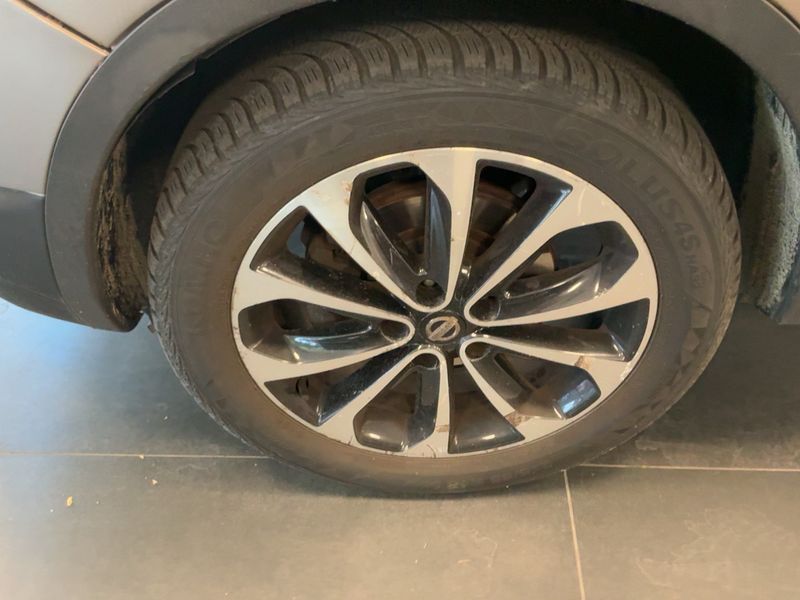 Nissan Qashqai 2.0 360 4x4 2013 – снимка 3