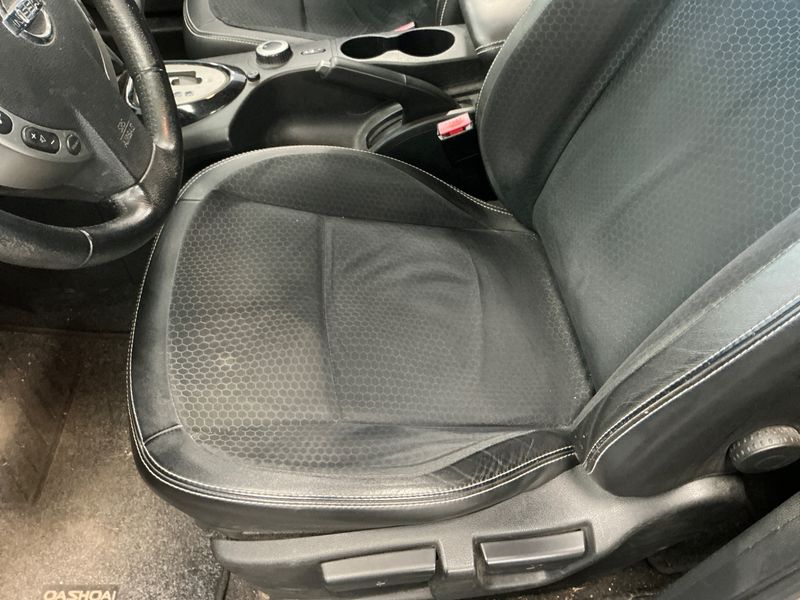 Nissan Qashqai 2.0 360 4x4 2013 – снимка 30