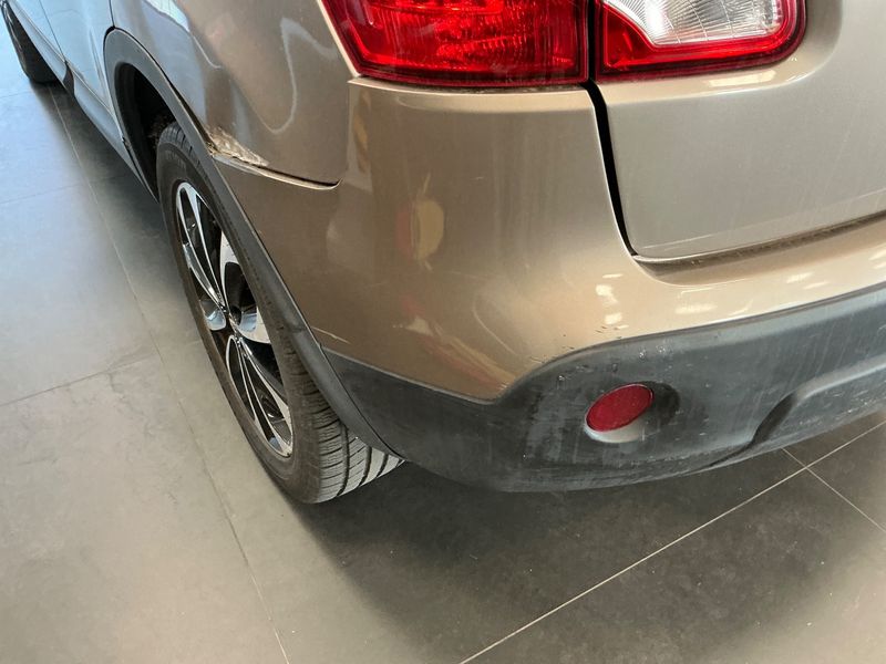 Nissan Qashqai 2.0 360 4x4 2013 – снимка 44