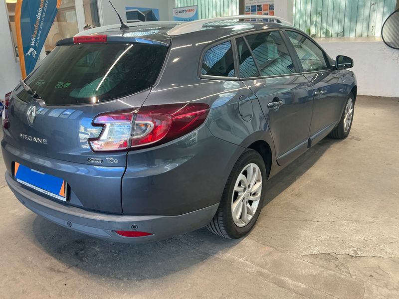 Renault Megane 1.2 Limited 2015 – снимка 2