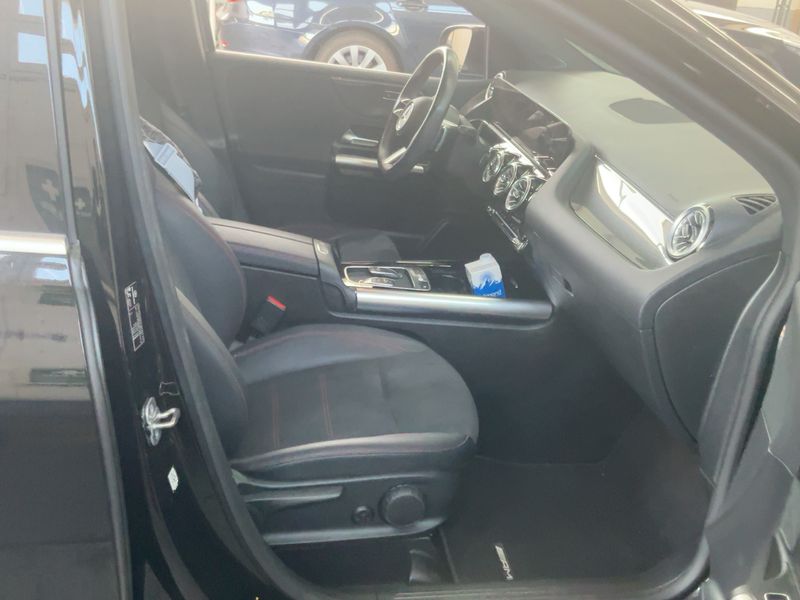 Mercedes-Benz B-Klasse B 200 Mild-Hybrid AMG Line 2023 – снимка 17