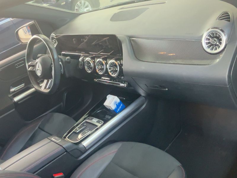 Mercedes-Benz B-Klasse B 200 Mild-Hybrid AMG Line 2023 – снимка 18