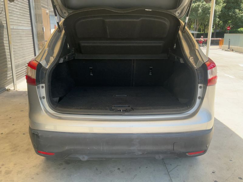 Nissan Qashqai 1.6 dCi N-Connecta 2016 – снимка 15