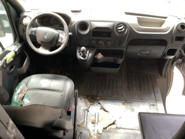 Renault Master 2.3 dCi L2H2 3,3 Grand Confort 2017 – снимка 17