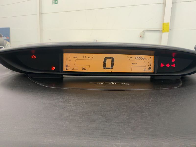 Citroen C4 1.4 Style 2006 – снимка 4