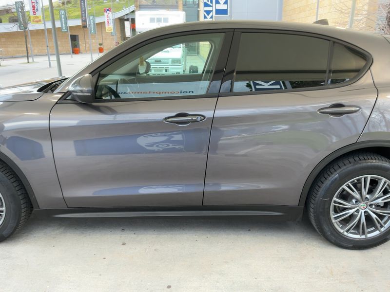 Alfa Romeo Stelvio 2.2 JTDM Business Q4 2018 – снимка 4