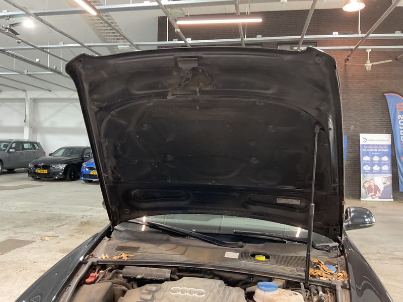 Audi A6 2.0 TDI 2011 – снимка 29