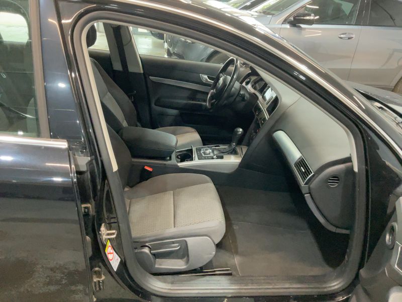 Audi A6 2.0 TDI 2011 – снимка 16