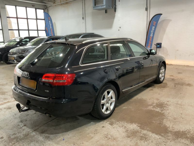 Audi A6 2.0 TDI 2011 – снимка 8