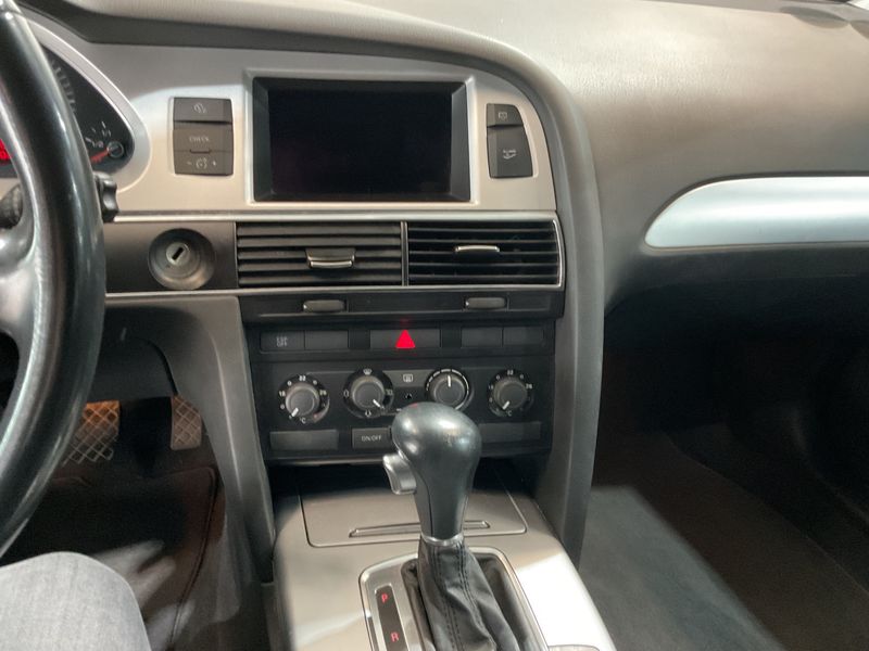 Audi A6 2.0 TDI 2011 – снимка 26