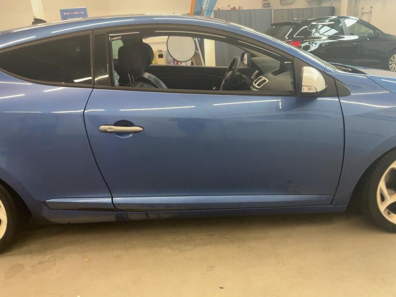 Renault Megane 2.0 TCe GT 2011 – снимка 10