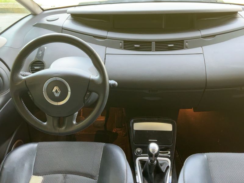 Renault Grand Espace 2.0 dCi Espace Celsium 2011 – снимка 17