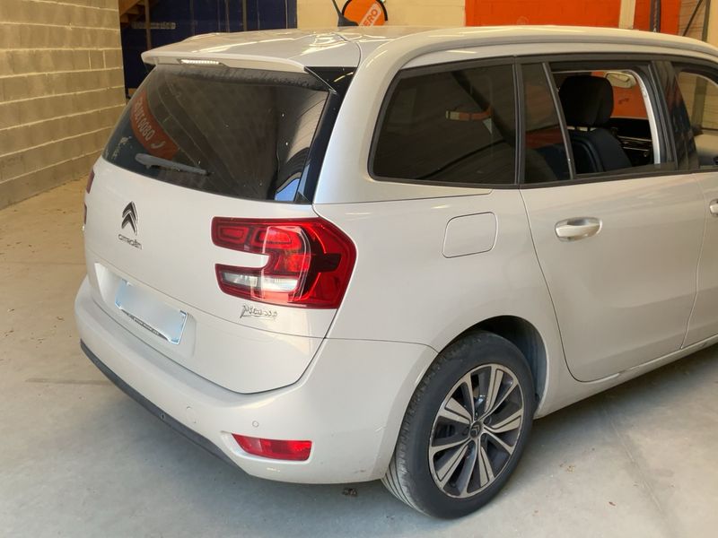 Citroen C4 Grand Picasso 1.6 Blue-HDi Feel 2017 – снимка на щета 8