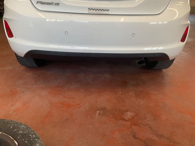 Ford Fiesta 1.1 Business 2018 – снимка 43