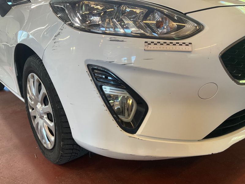 Ford Fiesta 1.1 Business 2018 – снимка 45