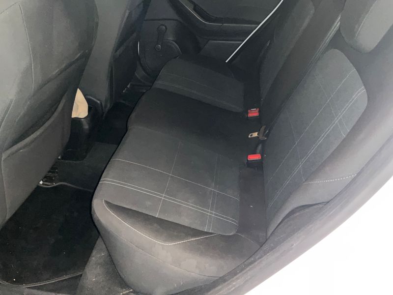 Ford Fiesta 1.1 Business 2018 – снимка 33