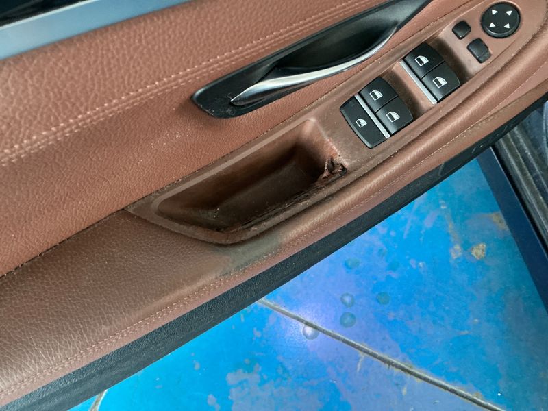 BMW 5er 535i xDrive 2012 – снимка 25