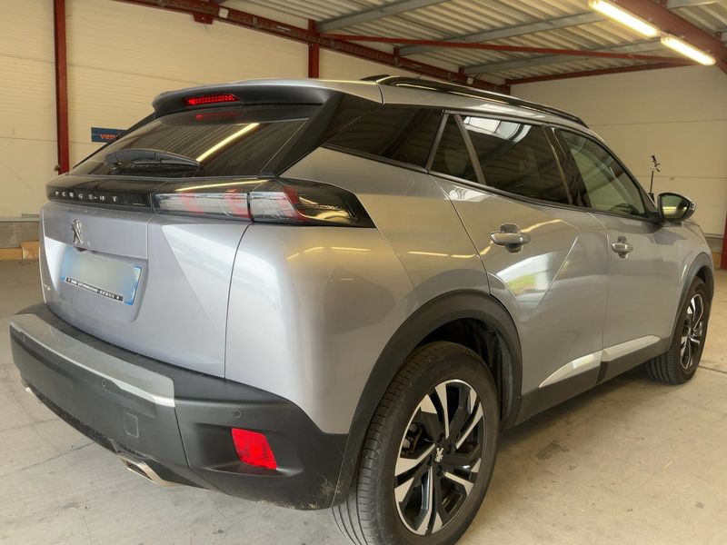 Peugeot 2008 1.2 PureTech Allure 2021 – снимка 8