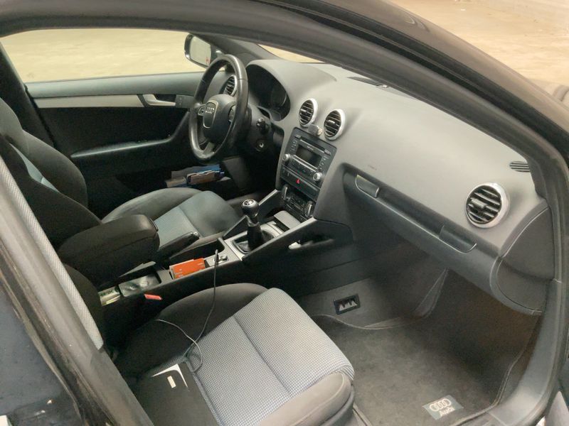 Audi A3 Sportback 2.0 TDI Ambition 2011 – снимка 11