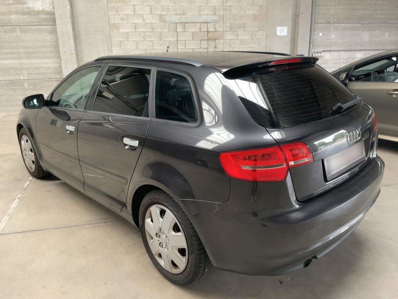 Audi A3 Sportback 2.0 TDI Ambition 2011 – снимка 3