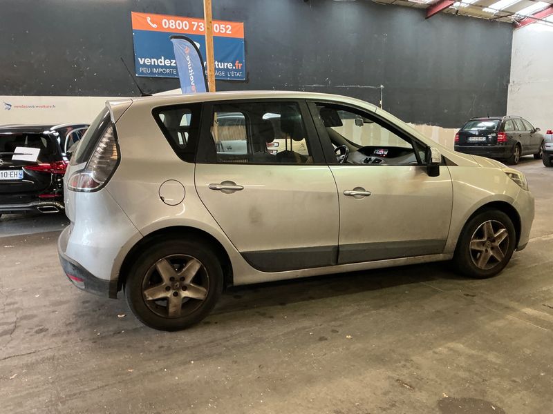 Renault Scenic 1.5 dCi Dynamique 2013 – снимка 2