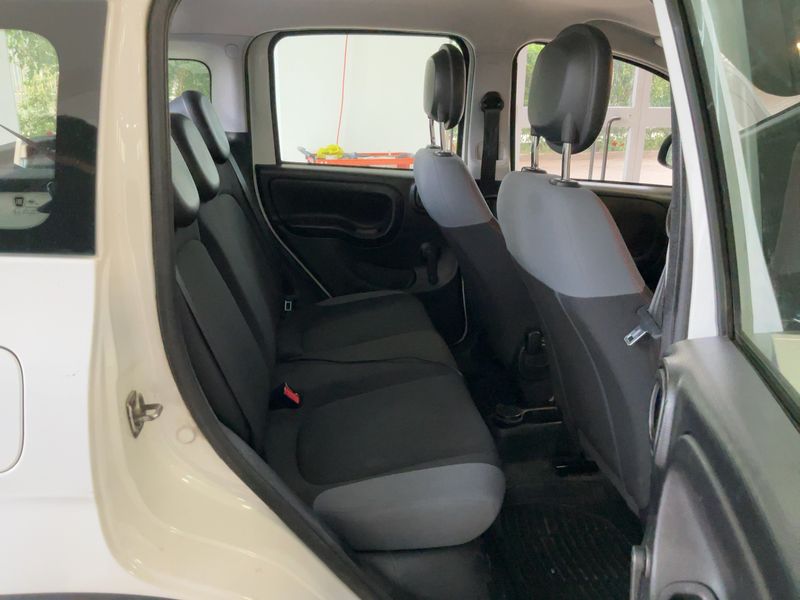 Fiat Panda 0.9 4x4 2020 – снимка 19
