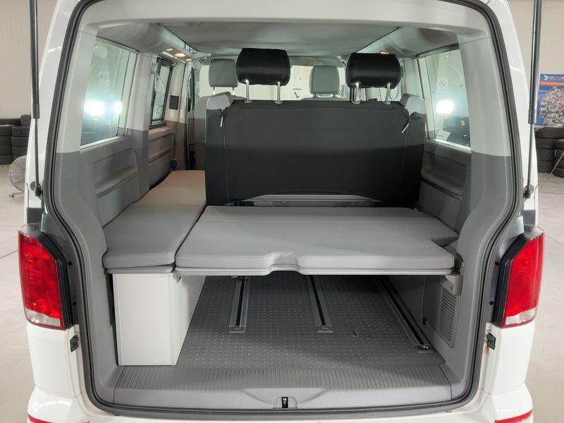 Volkswagen T6 California 2.0 TDI Beach Tour FWD 2024 – снимка 15