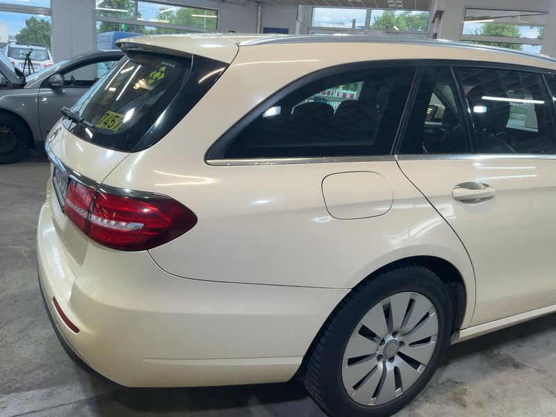 Mercedes-Benz E-Klasse E 200 d T 2017 – снимка 8