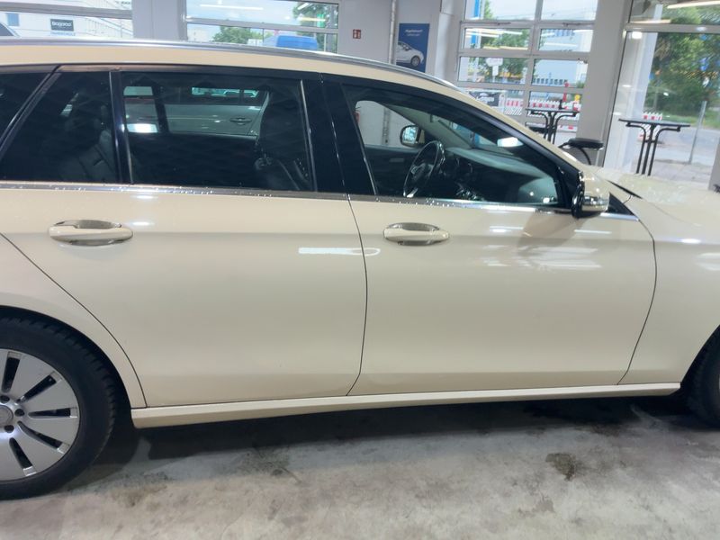 Mercedes-Benz E-Klasse E 200 d T 2017 – снимка 10